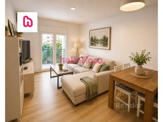 Pis  Calle joan vidal i jumbert. Piso reformado con 3 habitacione sy balcón en el barrio de lhost
