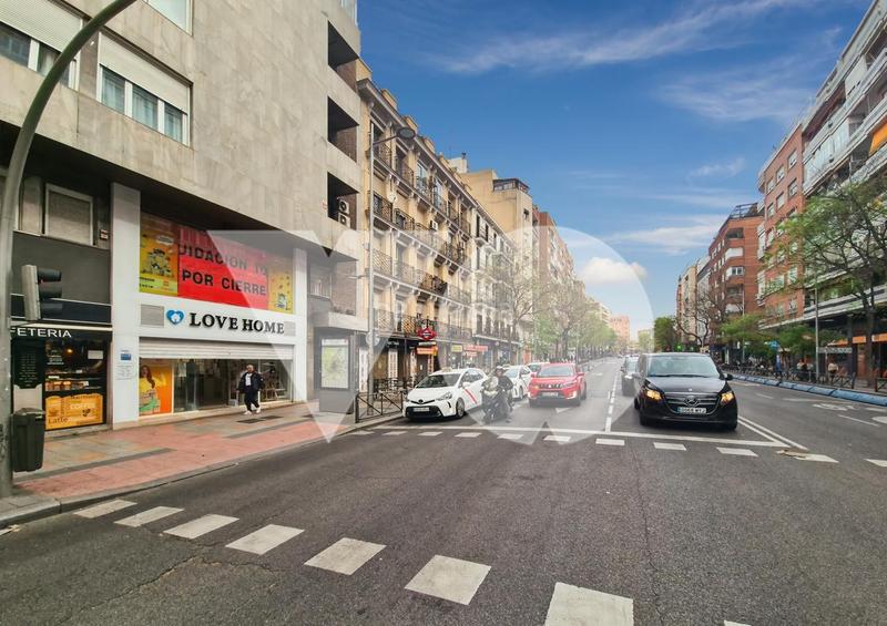 Foto 0076ff34-7976-4c5a-a954-c0cce5eddce5. Local comercial local en calle bravo murillo, tetuán, en Madrid