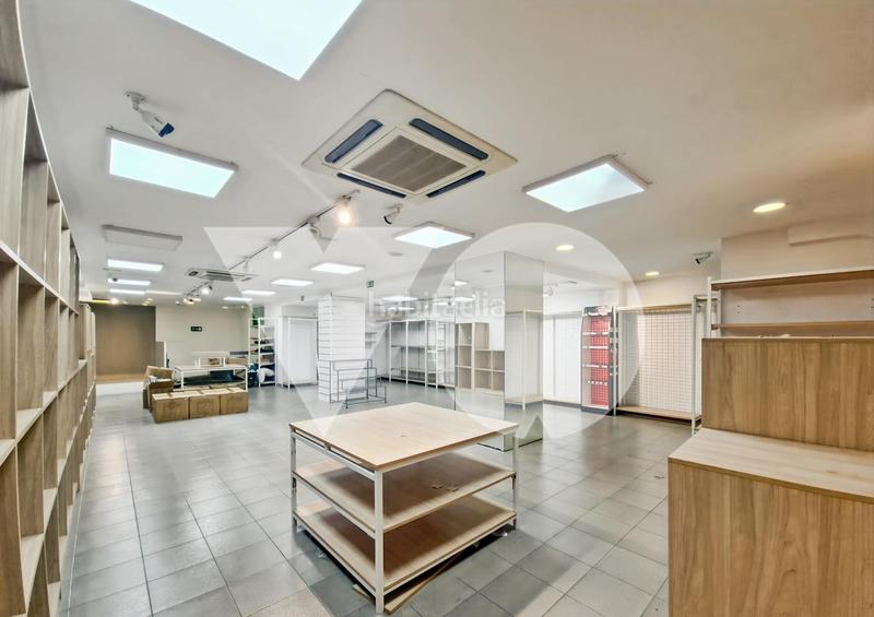 Foto ab103e95-c00a-4515-8116-5e955dcff718. Local comercial local en calle bravo murillo, tetuán, en Madrid