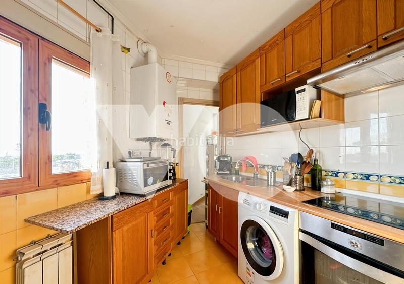 Foto 9a2d245f-7d52-4319-9d5a-9740aaebe8cd. Piso  en venta en calle del aligustre, Valdeacederas, tetuán, en Madrid