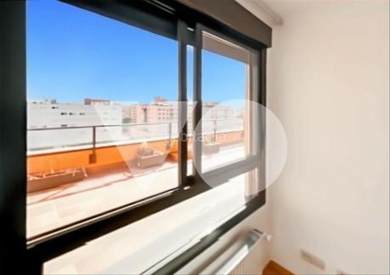 Foto 8766a9ef-77c5-413a-a7b0-268e38b06618. Alquiler piso ático en alquiler en calle población de campos, Las Tablas, fuencarral, en Madrid