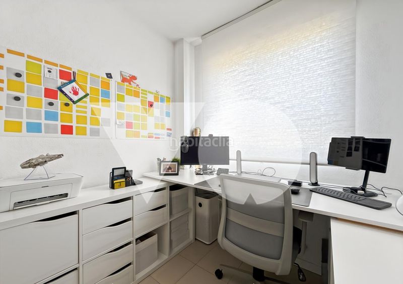 Foto 27ffb598-7217-4a45-8cc8-2b52af9da684. Pis amb aparcament a Tres Olivos-Valverde Madrid