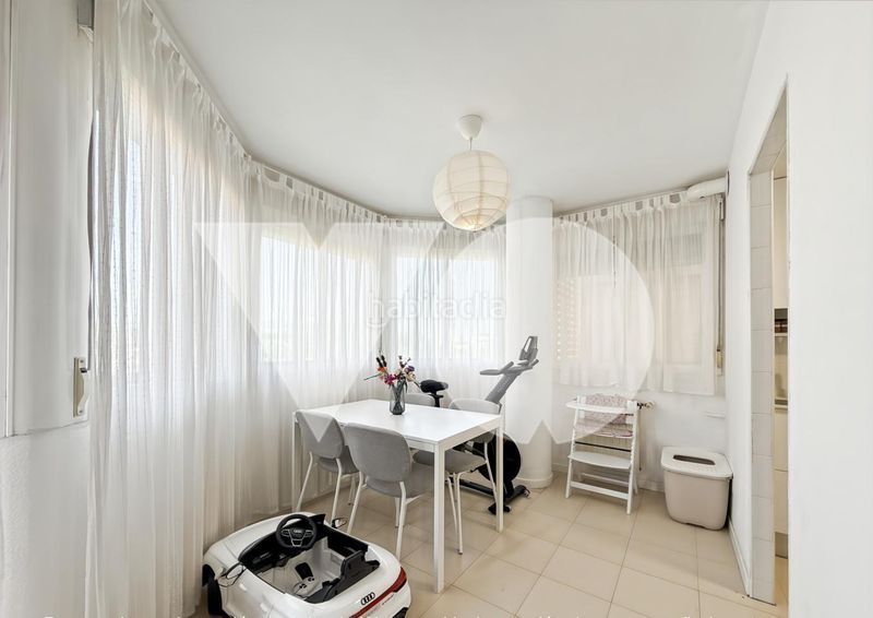 Foto 2fb287a2-32a3-4a9c-9458-51c50e69d803. Pis amb aparcament a Tres Olivos-Valverde Madrid