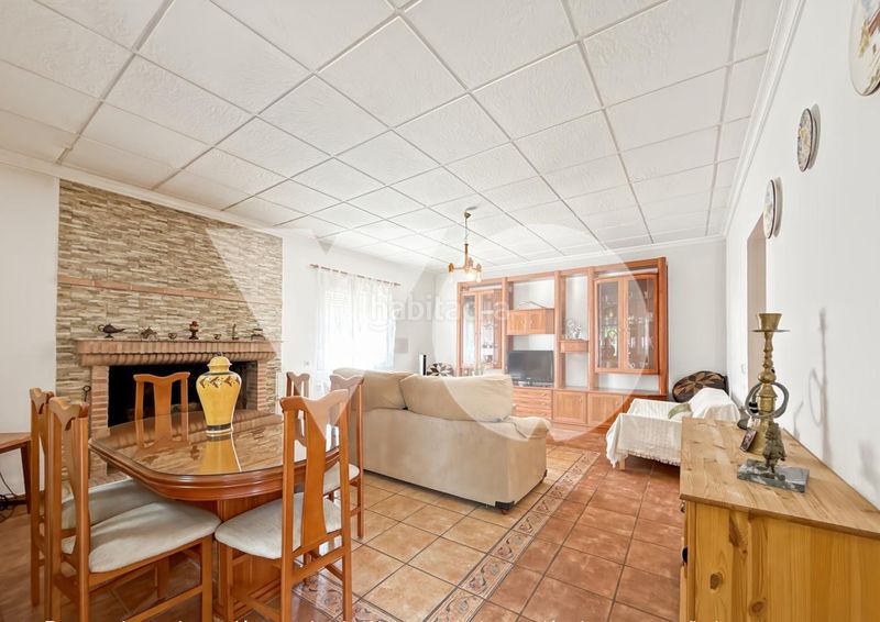 Foto 808d9575-1a0c-4e88-9626-9cb3917f1f93. Casa amb piscina a Almodóvar del Campo