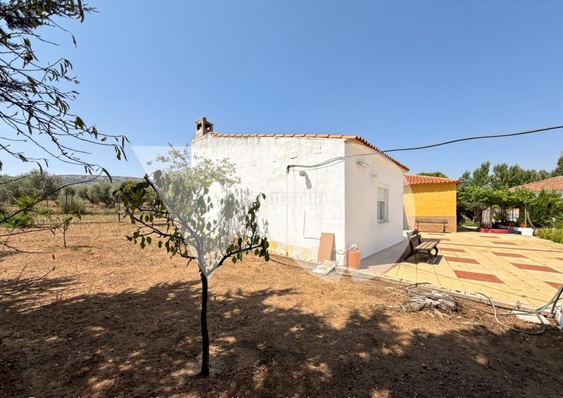 Foto 90a824f1-9d79-4bd8-8e02-d19d472ae1db. Casa amb piscina a Almodóvar del Campo