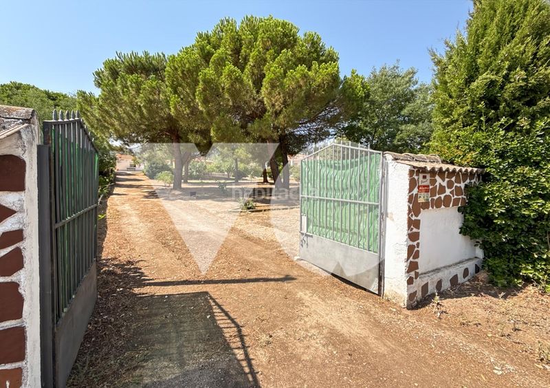 Foto e576c8ec-da0e-47b1-8730-ff09ad446b52. Casa amb piscina a Almodóvar del Campo
