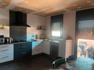 Maison à Fonollosa. Casa en venta a medio acabar