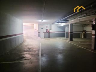 Aparcament cotxe  Carrer dels flautats. Venta parkings monistrol de montserrat