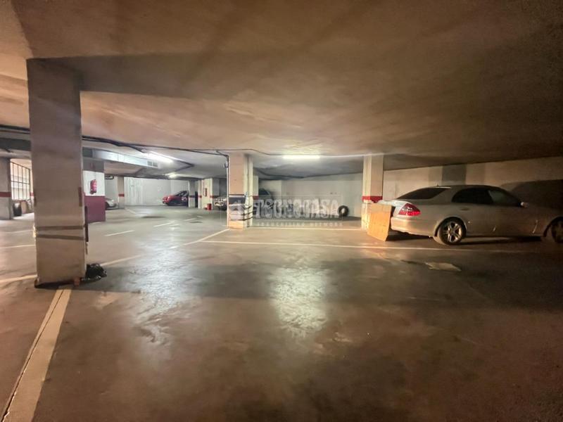 Foto 78198cc0-b889-40b5-a234-9a52e43d20ed. Parking coche boxplaza de garaje en venta en Centro Alcobendas