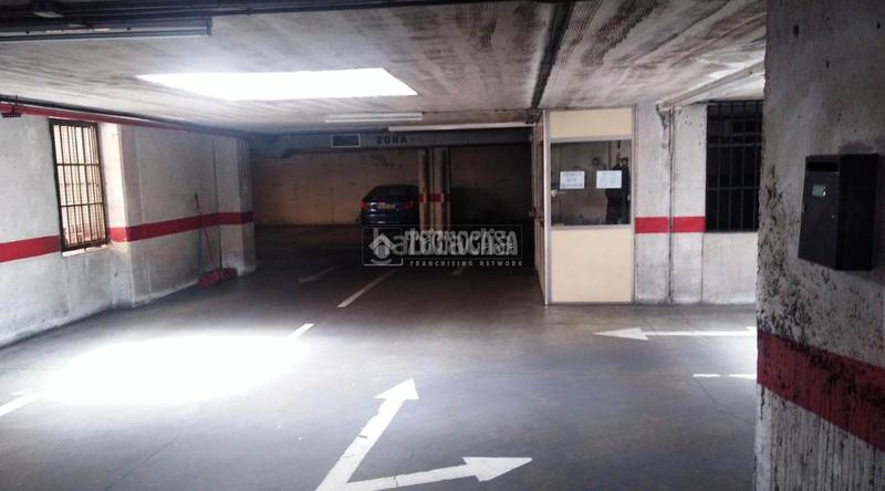 Foto 8ea0032e-4c7b-4003-9720-db921bb3c4cb. Parking coche boxplaza de garaje en venta en Centro Alcobendas