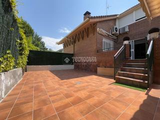 Doppelhaus in Arroyo de la Vega. Casa en venta en alcobendas