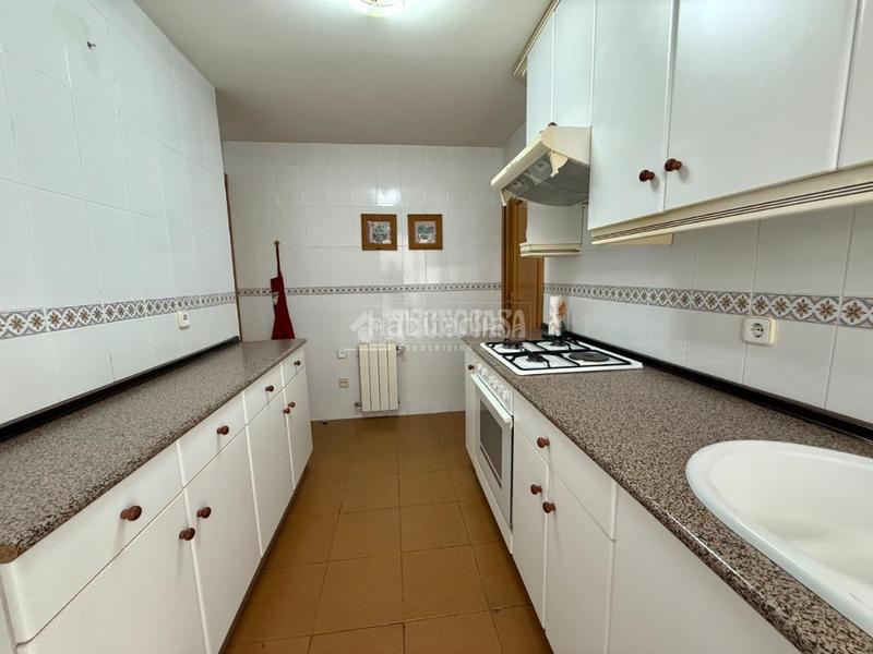 Foto 621f29be-69d0-4228-9ca8-58225880496e. Appartement avec chauffage dans Centro Alcobendas