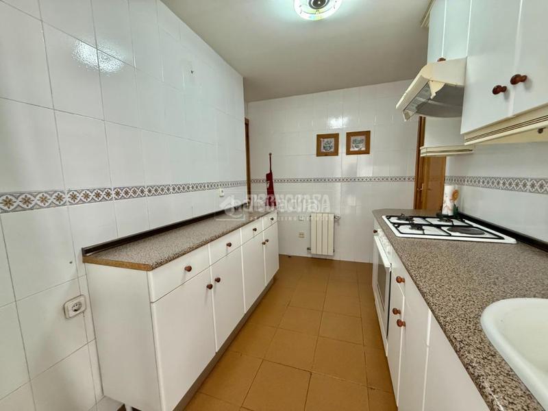 Foto b91a05c4-f16c-42c5-a81d-fd5cd34359bb. Appartement avec chauffage dans Centro Alcobendas