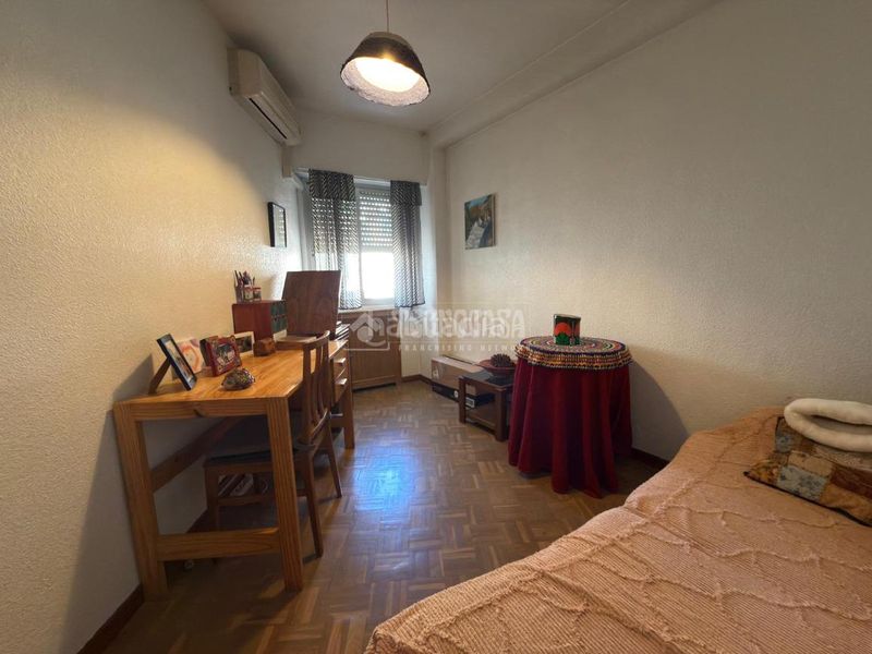 Foto 17c987ba-36e7-4a1f-8c51-9052994ad8c2. Pis amb calefacció aparcament a Centro Alcobendas