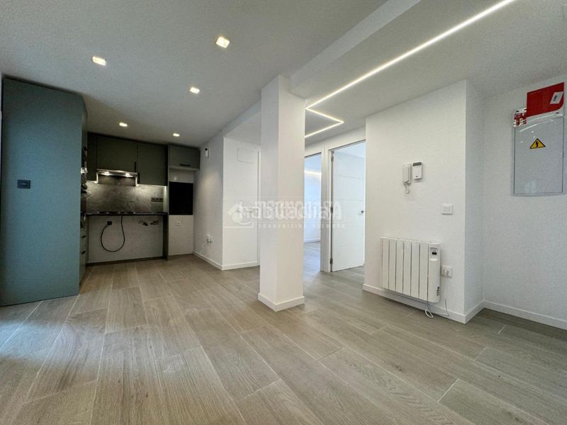 Foto b6257ae1-fa1f-4038-9e13-b4b40da0274c. Pis amb calefacció a Centro Alcobendas