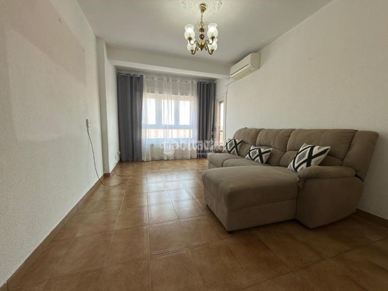 Foto a0db1dda-8d59-4c20-a359-5641fe87caa7. Flat with heating in Centro Alcobendas