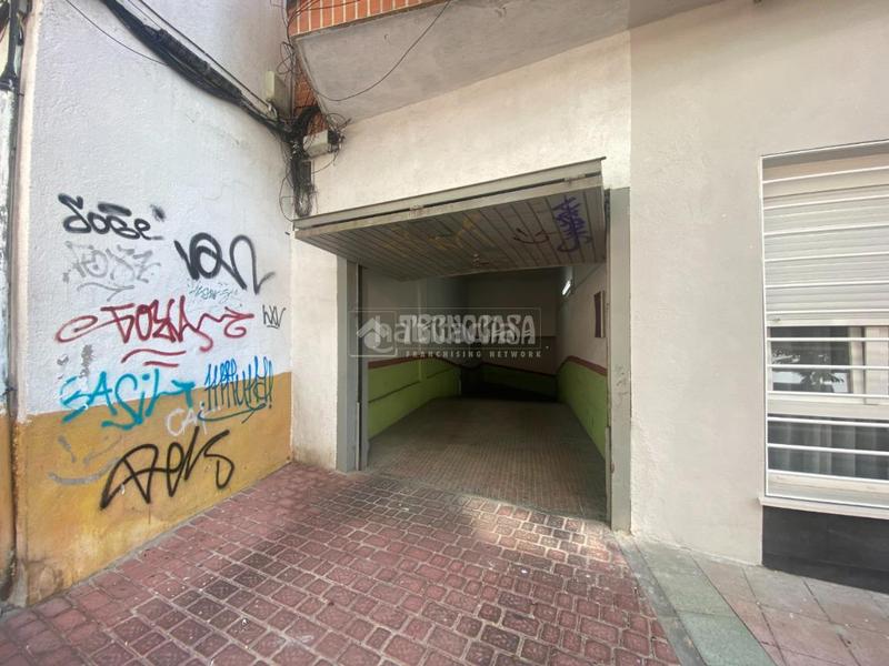 Foto d6698182-3fd9-4712-a535-8b315465eaa8. Parking voiture dans Centro Alcobendas