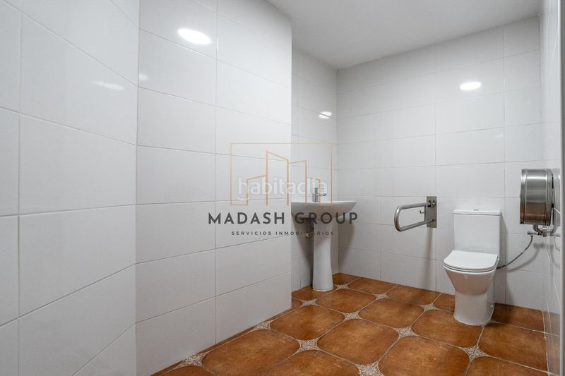 Foto 8964b444-dd7a-4037-8135-be9b010ba4e4. Local comercial a Platja de Llevant Salou