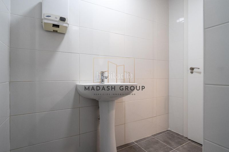 Foto d1ed25ba-760e-47e1-8cbb-fd13f21a375e. Local comercial a Platja de Llevant Salou