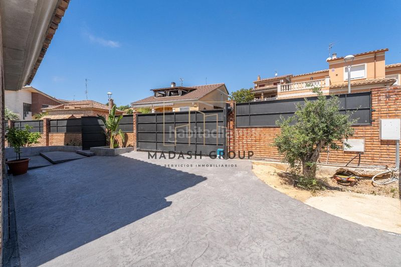 Foto f550a11d-65df-4718-b465-5ae5383888f8. Xalet amb calefacció piscina a Ciutat jardí Bonanova Calafell