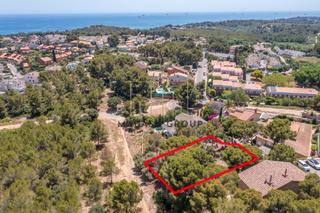 Terreny residencial a Carrer carrer del falciot, 5 5. Terreno urbano en boscos de tarragona  1.004 m2 con vistas y tod