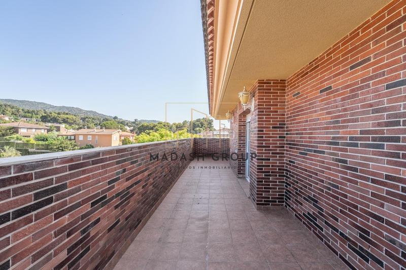 Foto 11cf4ed0-f291-4b82-9d92-e2e423c1216a. Chalet with heating parking pool in Almoster