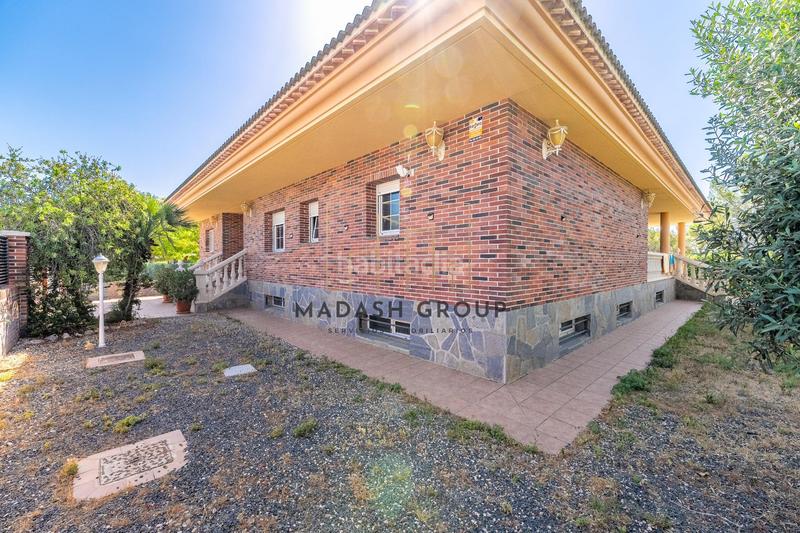 Foto 36c3b79a-bca5-46c3-a864-6275711e01f6. Chalet with heating parking pool in Almoster