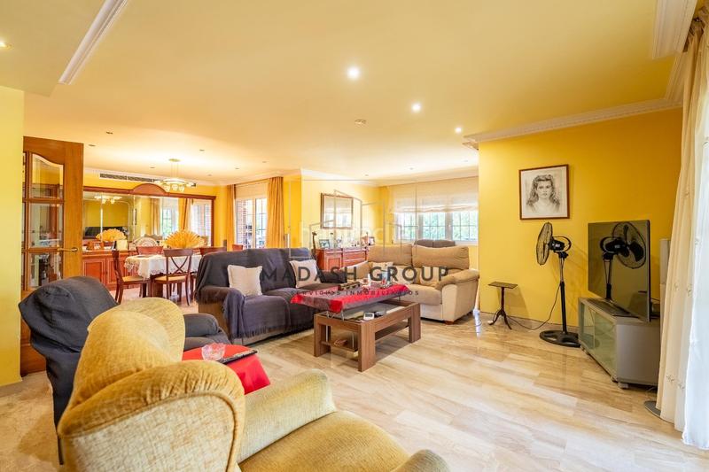 Foto 5439067d-cf67-4359-9557-007f8b3ec372. Chalet with heating parking pool in Almoster