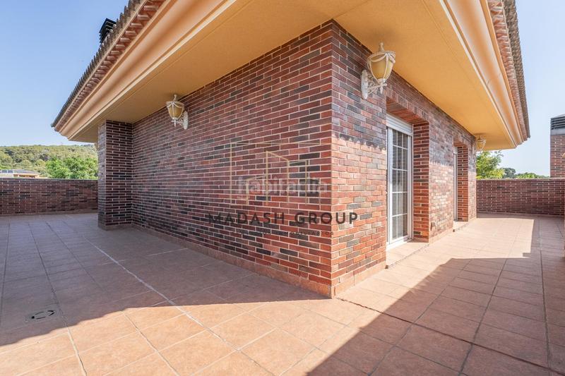 Foto 8e366716-2381-4752-8c63-6e9824ddcdd6. Chalet with heating parking pool in Almoster