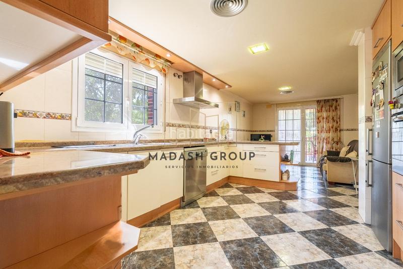 Foto e8dc000c-c296-4f3f-8a02-cf7ba9b26458. Chalet with heating parking pool in Almoster