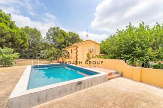 Chalet  Carrer molins. Casa independiente en borges del camp