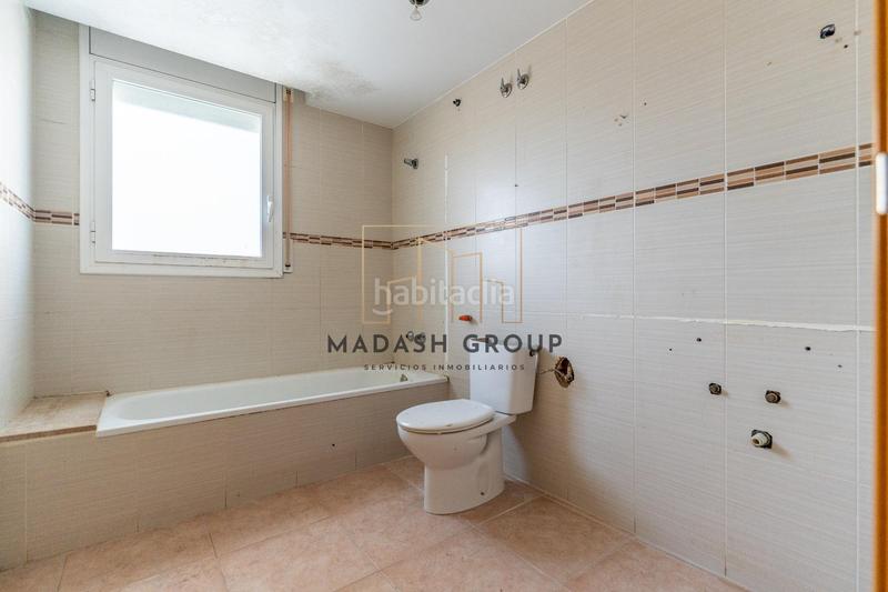 Foto ff9a98b7-cca4-4446-8592-aaa48919a713. Maison jumelée avec parking dans Valls