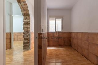 Piso  Carrer eugeni mata. Estudio reformado en calle eugeni mata
