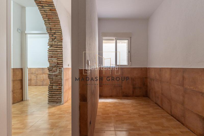 Foto 96bc29cf-534a-4615-b756-36c1bd6e2c41. Piso estudio reformado en calle eugeni mata en Centre Reus