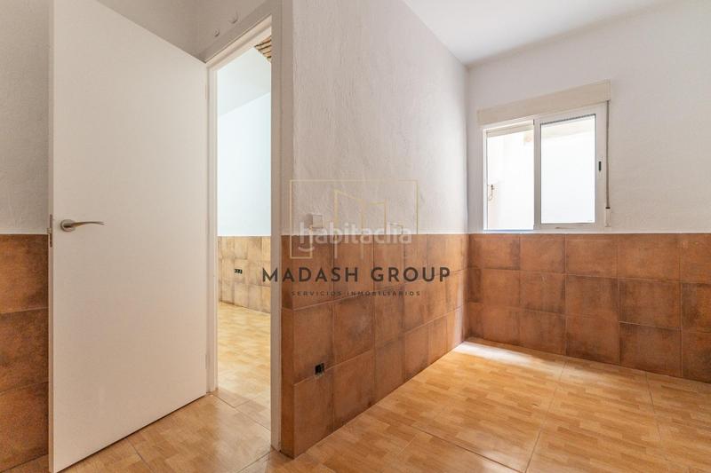 Foto f00d9fa4-a77b-4722-b0f7-64bd5175d9fb. Piso estudio reformado en calle eugeni mata en Centre Reus