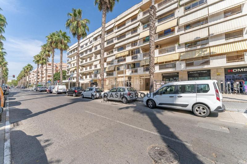 Foto 43b983ba-d241-4173-87c5-1926289353db. Piso  3 habitaciones en calle barcelona, piscina comunitaria. en Salou