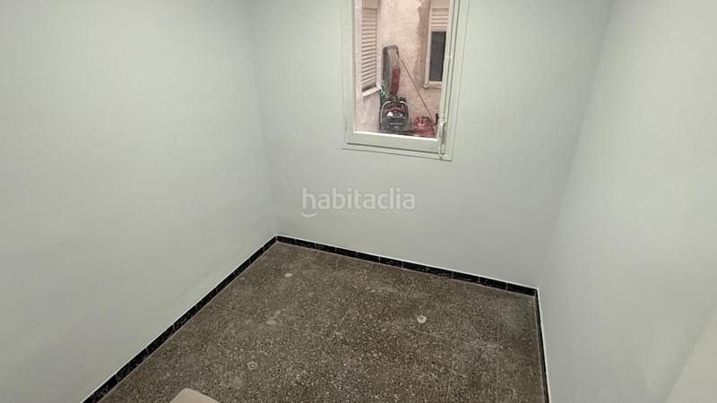 Foto 30e678d9-0beb-4168-bde9-7e45b3078273. Piso  en venta en calle escultor roca mora en Reus