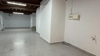 Lloguer Local Comercial a Centre. Oportunidad de alquiler local comercial reformado en el centro d