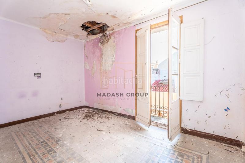 Foto 230ecfaf-5c04-4504-9192-bd71ea7028c2. Edificio  a reformar centro en Centre Reus