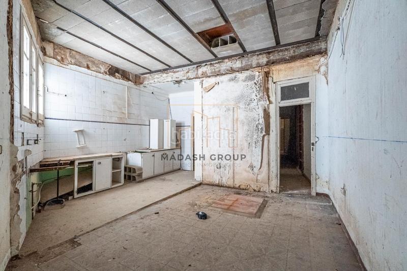 Foto 60d2a4da-d085-45bb-85d2-57bec0f5322a. Edificio  a reformar centro en Centre Reus