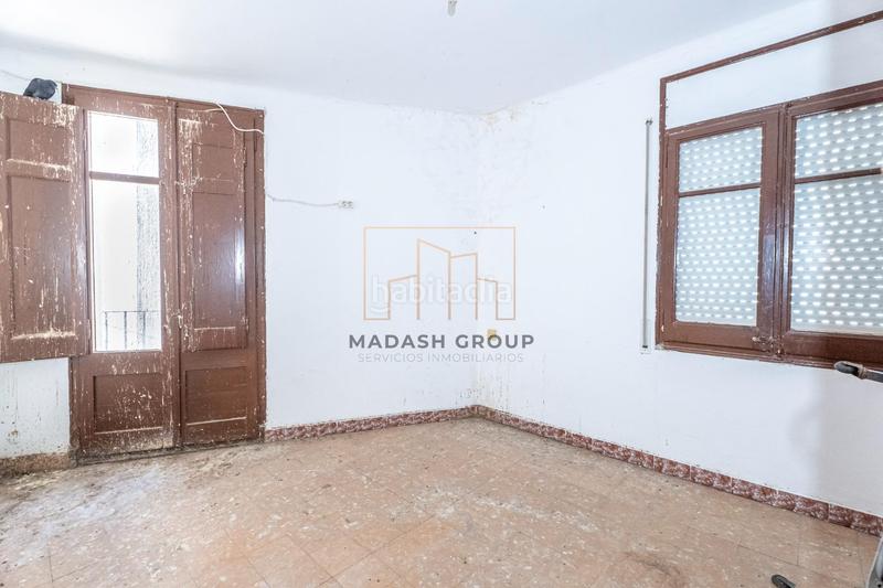 Foto 8eeeb8f0-3fe6-4fac-8113-135fa853f0e7. Edificio  a reformar centro en Centre Reus