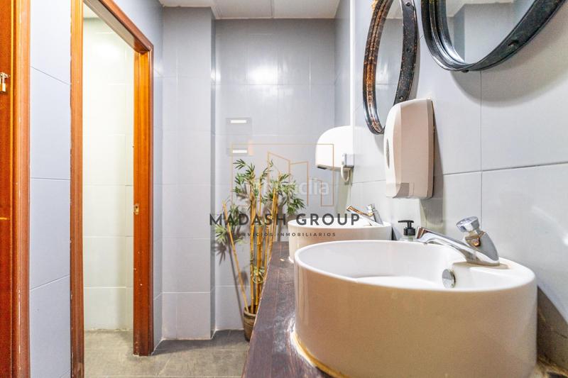 Foto 7809f173-4d6b-4f14-bd6a-a84eece83cc0. Rent business premise in Valls