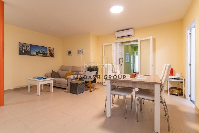 Foto 1133048d-966a-4ec7-a32b-83eb8c39e8ec. Casa con parcheggio in Centre Reus