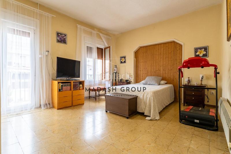 Foto 9b048dfb-0242-4871-a2ce-45a106b21a16. Casa con parcheggio in Centre Reus