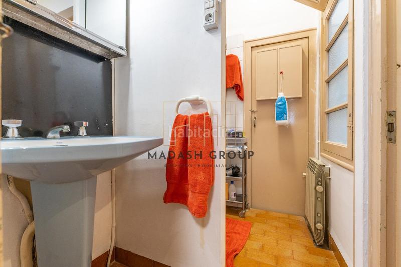 Foto bc4ab5ab-b345-43d6-b25d-a1e947823795. Casa con parcheggio in Centre Reus