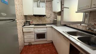 Pis  Carrer escultor modest gene. Vivienda para adaptar a tu gusto en reus  escultor modesto gené