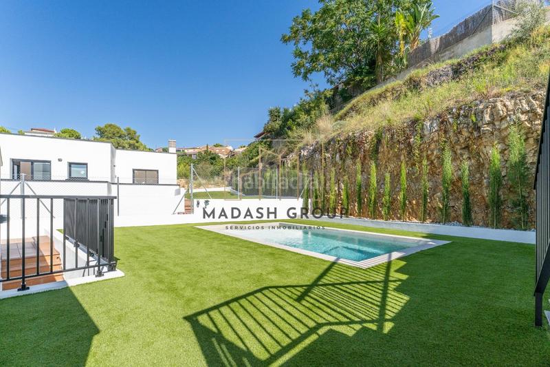 Foto 17dbe34e-f94b-4182-828b-9f53e1a3225f. Xalet amb calefacció aparcament piscina a Segur de Calafell nucli urbà Segur de Calafell