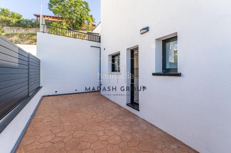 Foto 489651ea-d61f-4dbf-ba67-2f5d8dfe96ec. Xalet amb calefacció aparcament piscina a Segur de Calafell nucli urbà Segur de Calafell