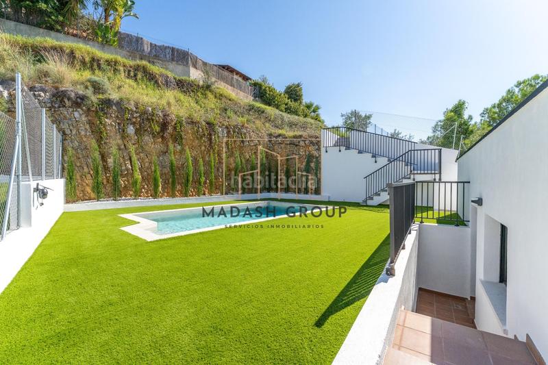 Foto 642fbcf2-e5cd-4c1f-95b0-870dba3f16a0. Xalet amb calefacció aparcament piscina a Segur de Calafell nucli urbà Segur de Calafell