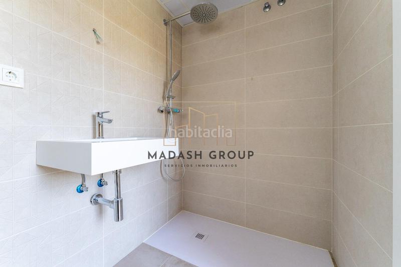 Foto 9fda7bd0-18f7-497e-b880-af673224773e. Xalet amb calefacció aparcament piscina a Segur de Calafell nucli urbà Segur de Calafell